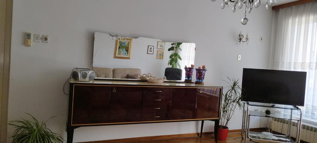 7 Flower Street Apartment Sempeter pri Gorici المظهر الخارجي الصورة